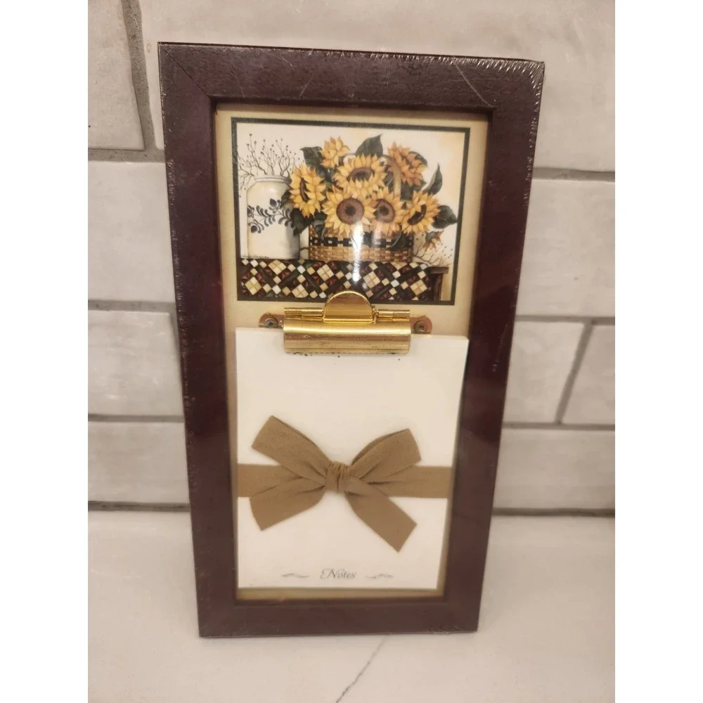 Vntg. Coal Bank Hollow Wood‎ Sunflower Basket Country Primitive Magnet Clipboard